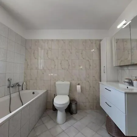 Semesterbostad Giannata House *